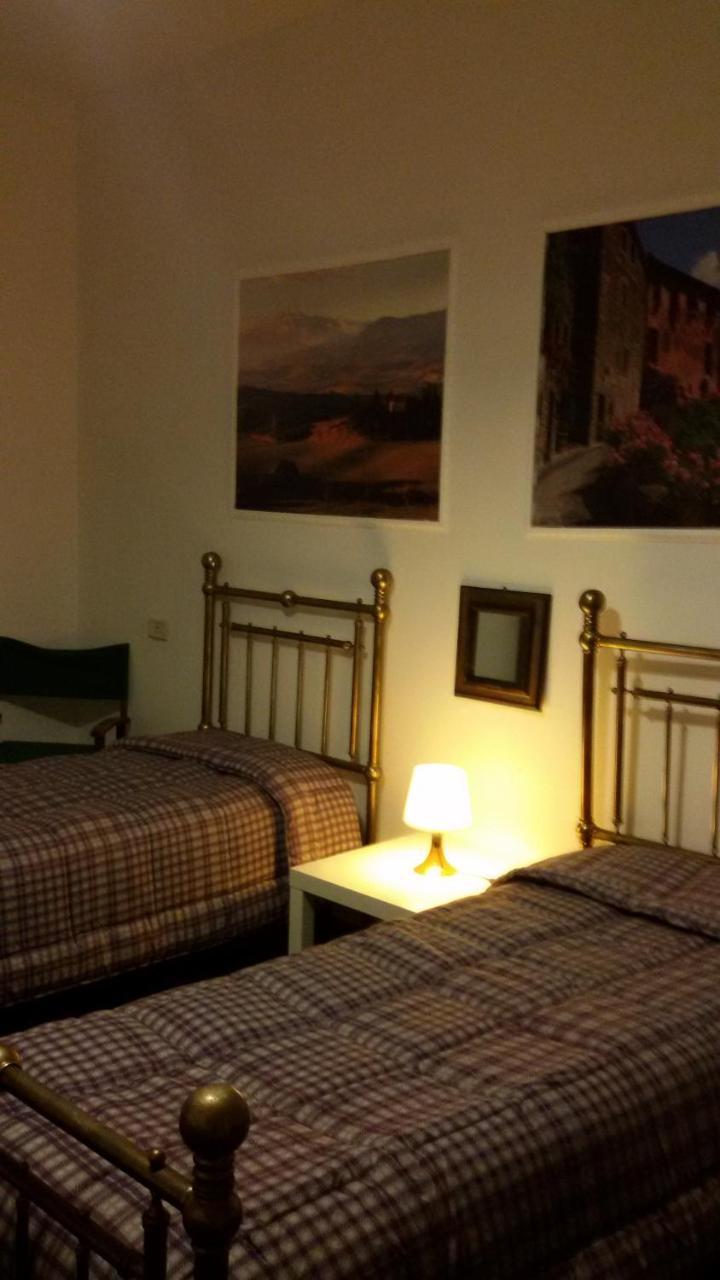 Metropolitan Residence Taranto Esterno foto