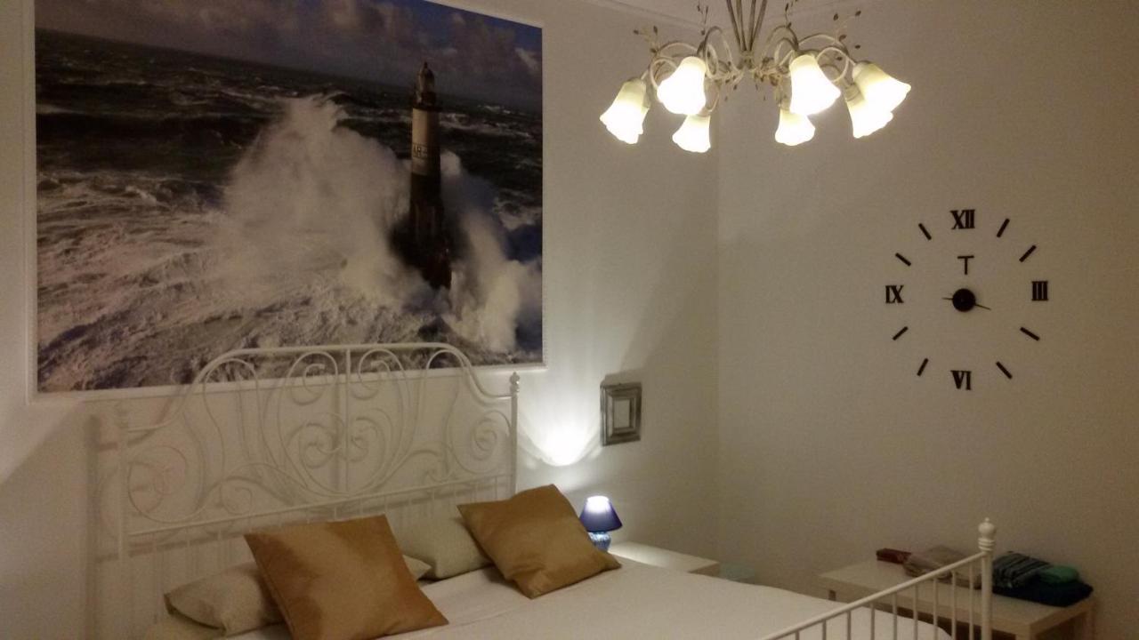 Metropolitan Residence Taranto Esterno foto